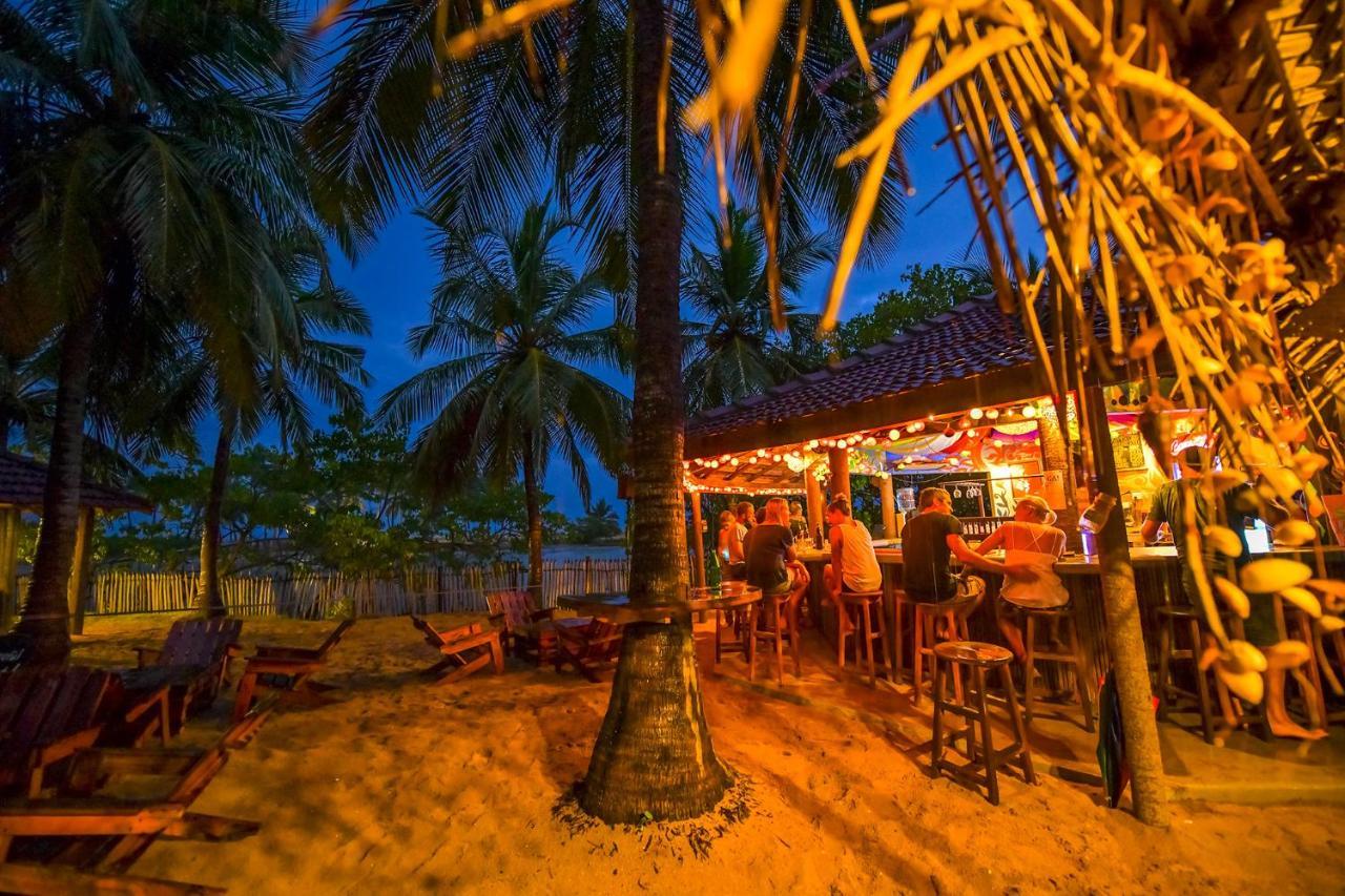 Kitesurfing Lanka Hotel Kalpitiya Luaran gambar