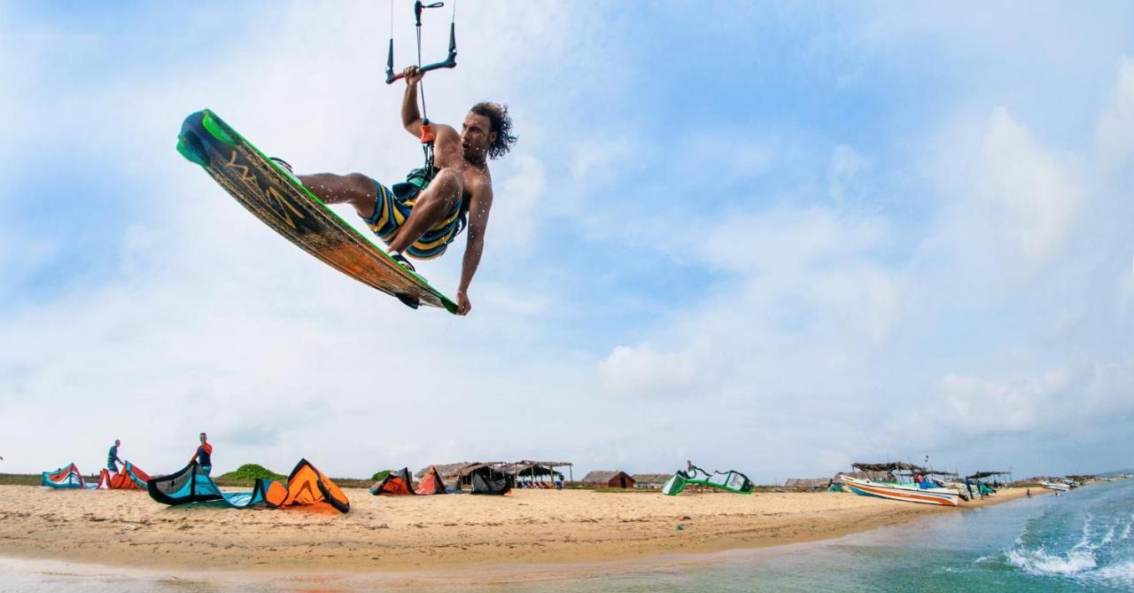 Kitesurfing Lanka Hotel Kalpitiya Luaran gambar